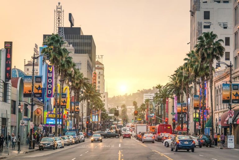 Best Place for Tourist to Stay in Los Angeles